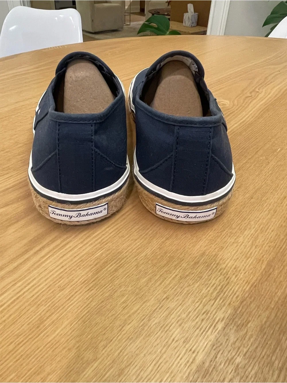 Tommy Bahama Men’s Pacific Palms Canvas Slip On 11D NEW